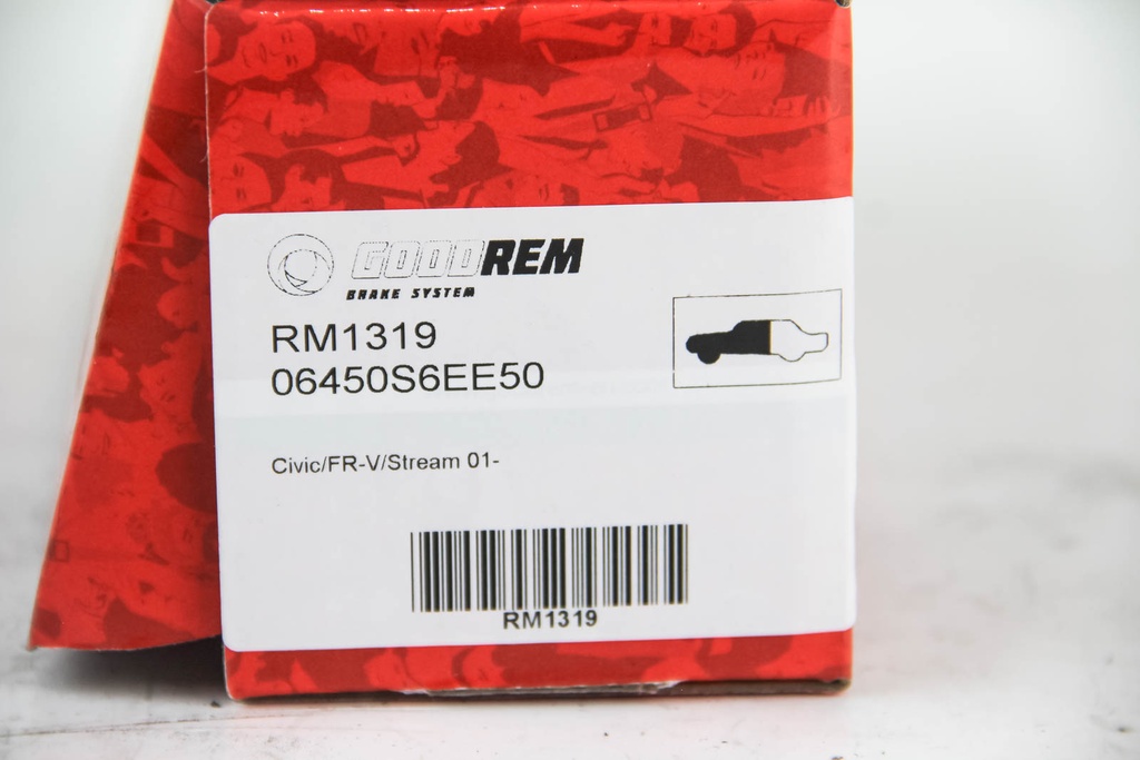 RM1319_3