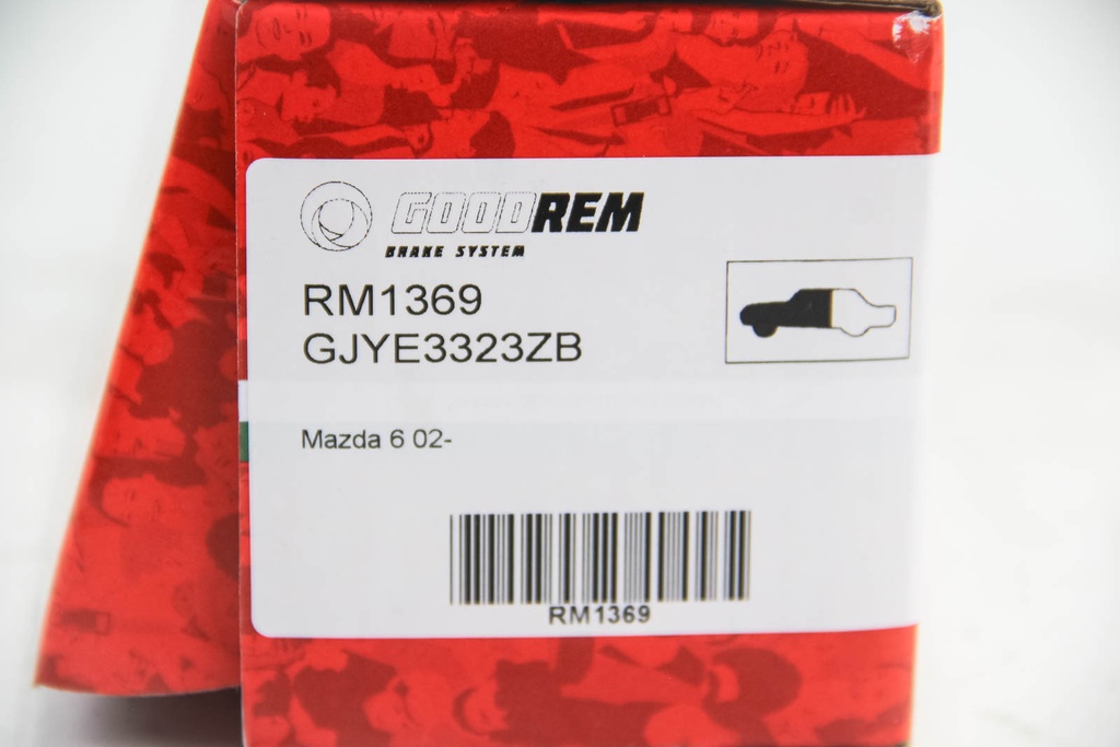 RM1369_3