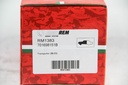 RM1383_3