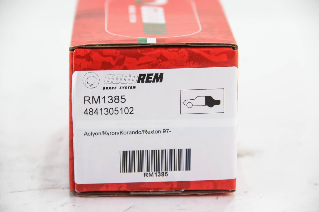 RM1385_3