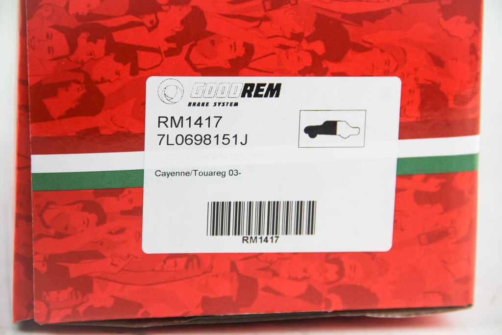 RM1417_3