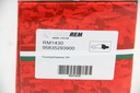 RM1430_3