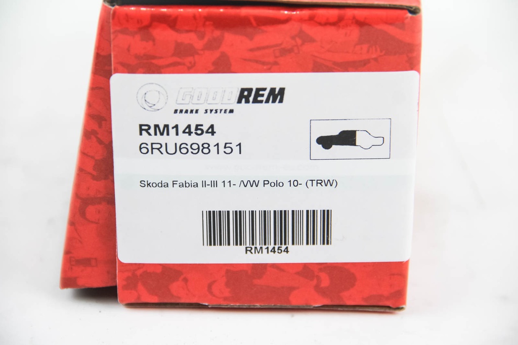 RM1454_3