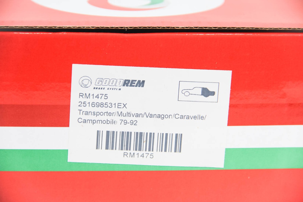 RM1475_3