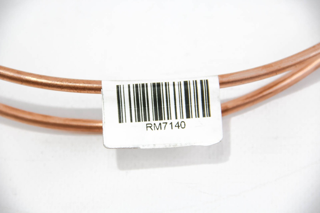 RM7140_3