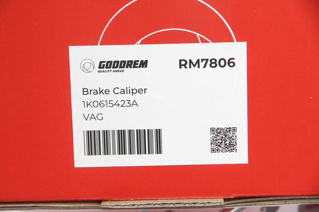 RM7806_4
