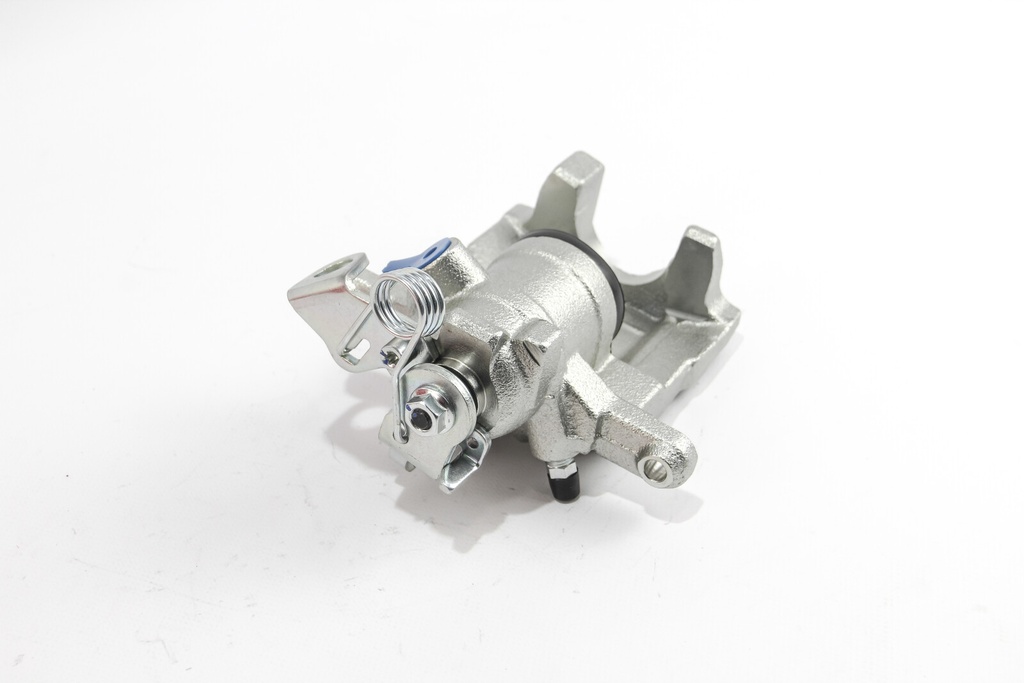 RM7815_3
