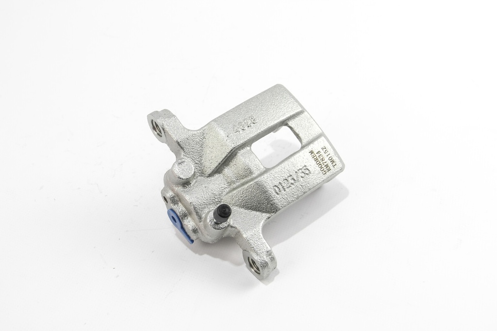 RM7834_4