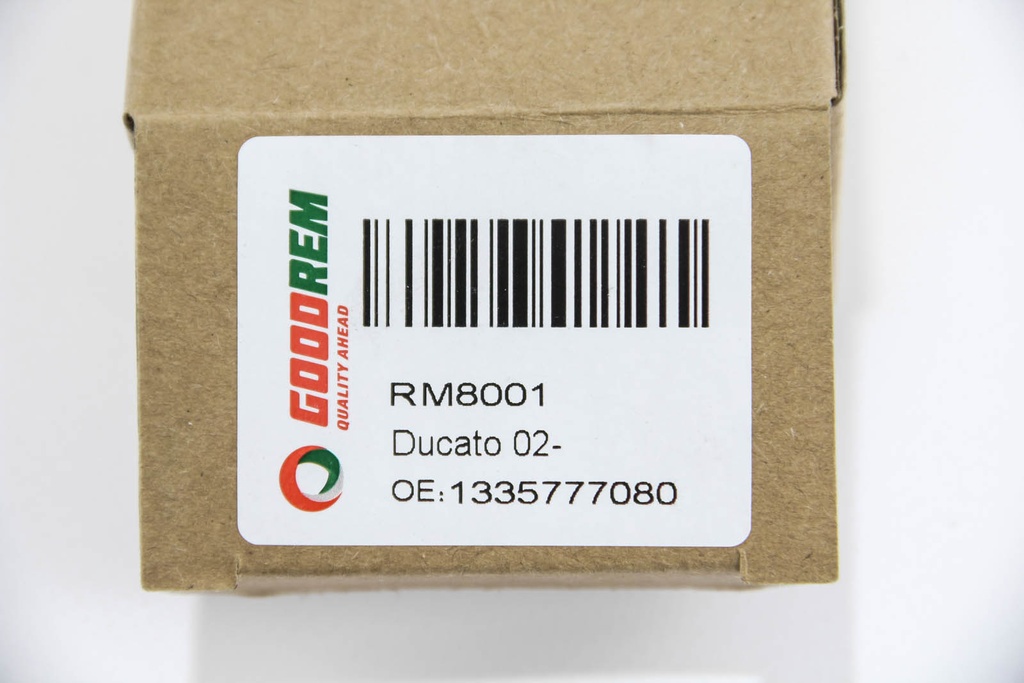 RM8001_3