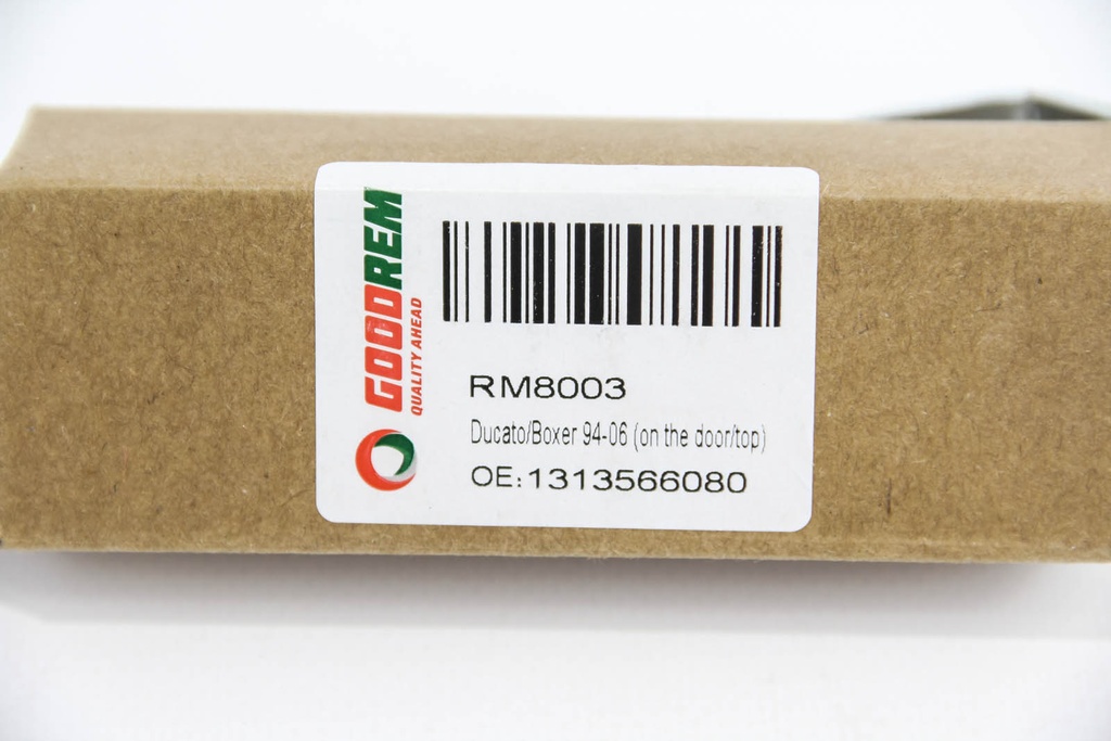 RM8003_3