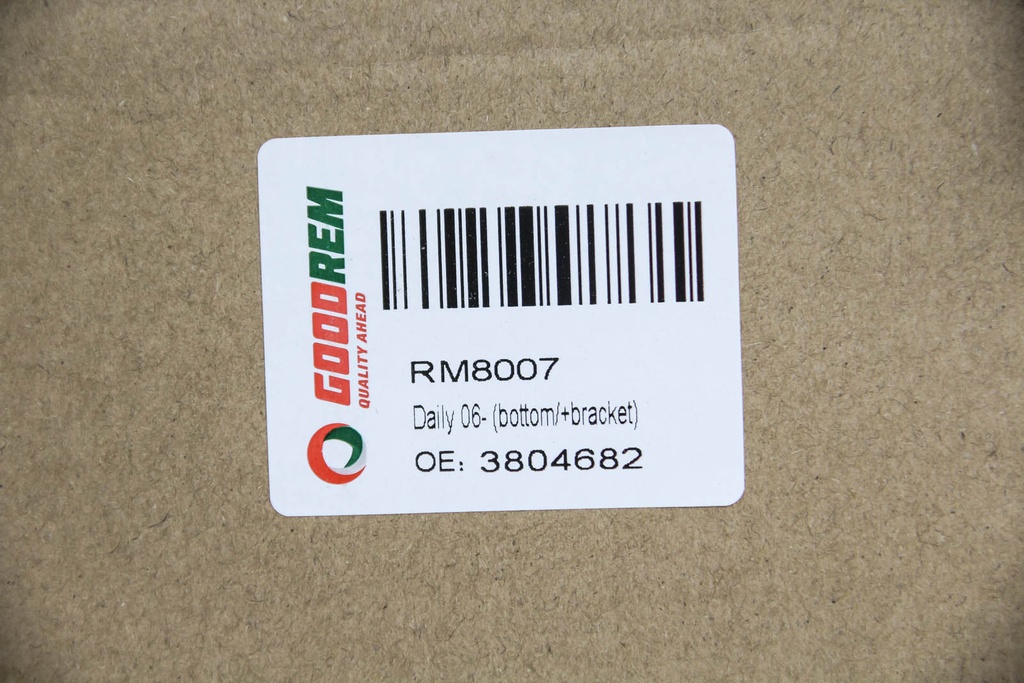 RM8007_4