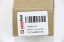 RM8032_3