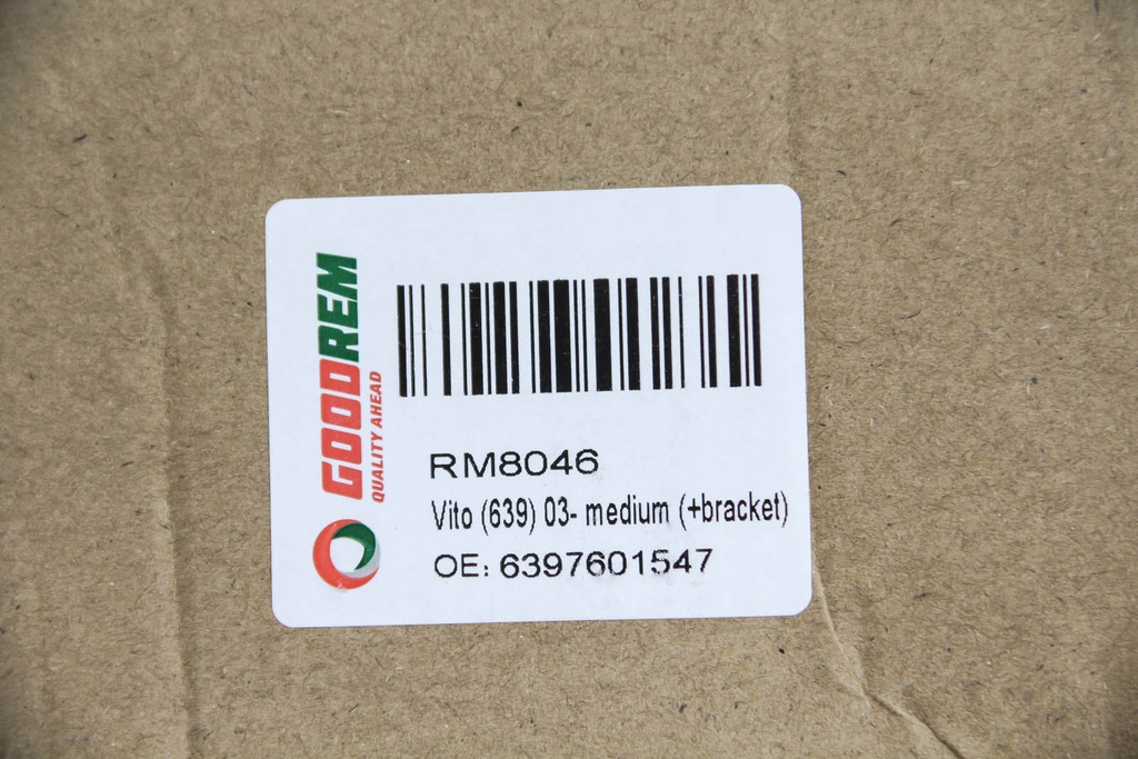 RM8046_4