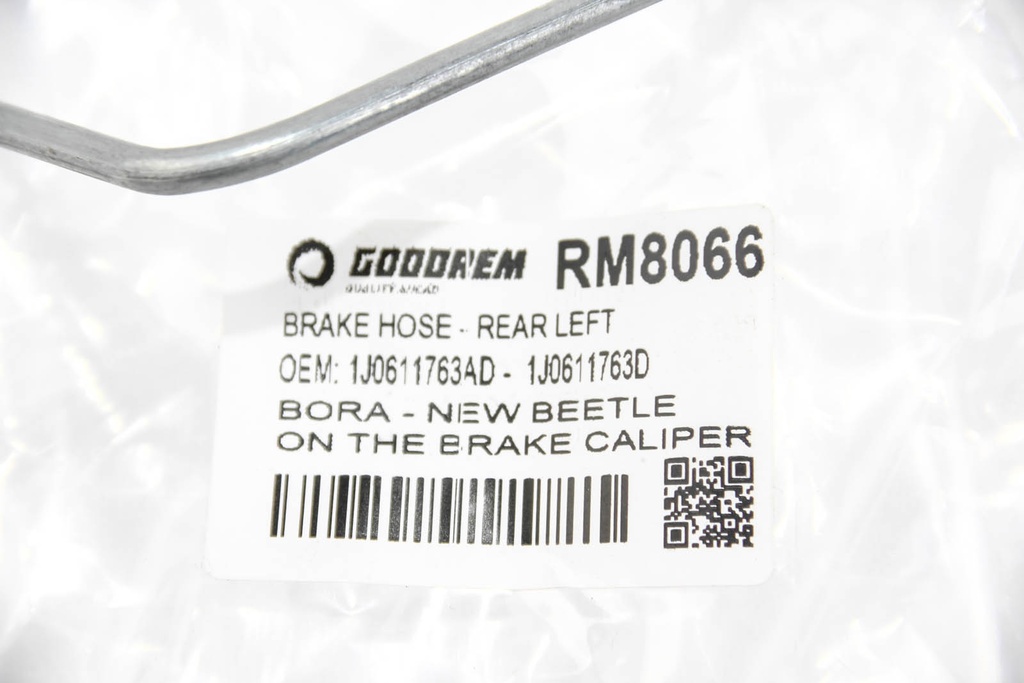 RM8066_4
