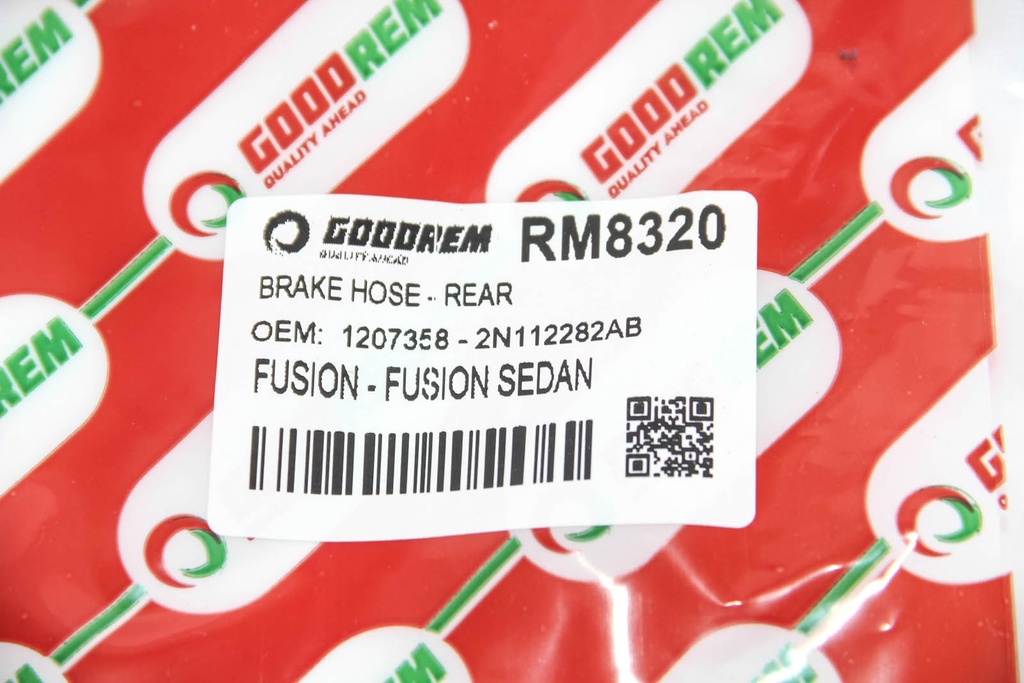 RM8320_4