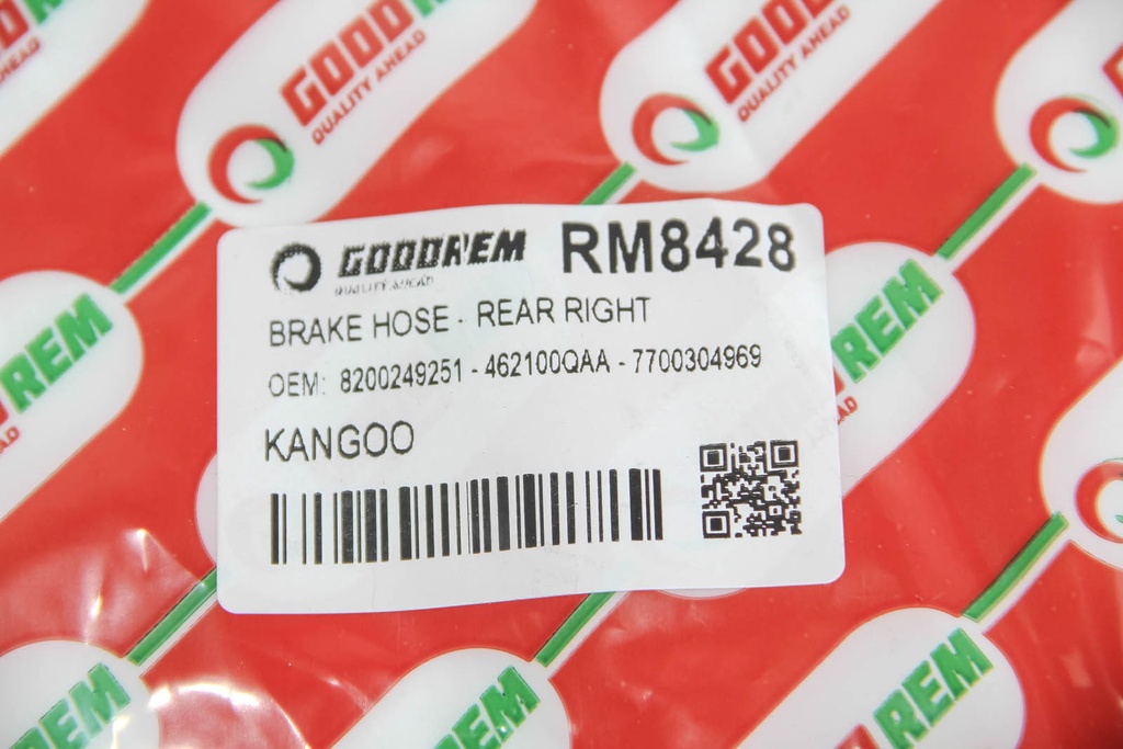 RM8428_4