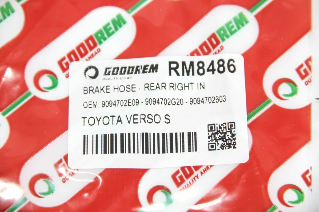 RM8486_4