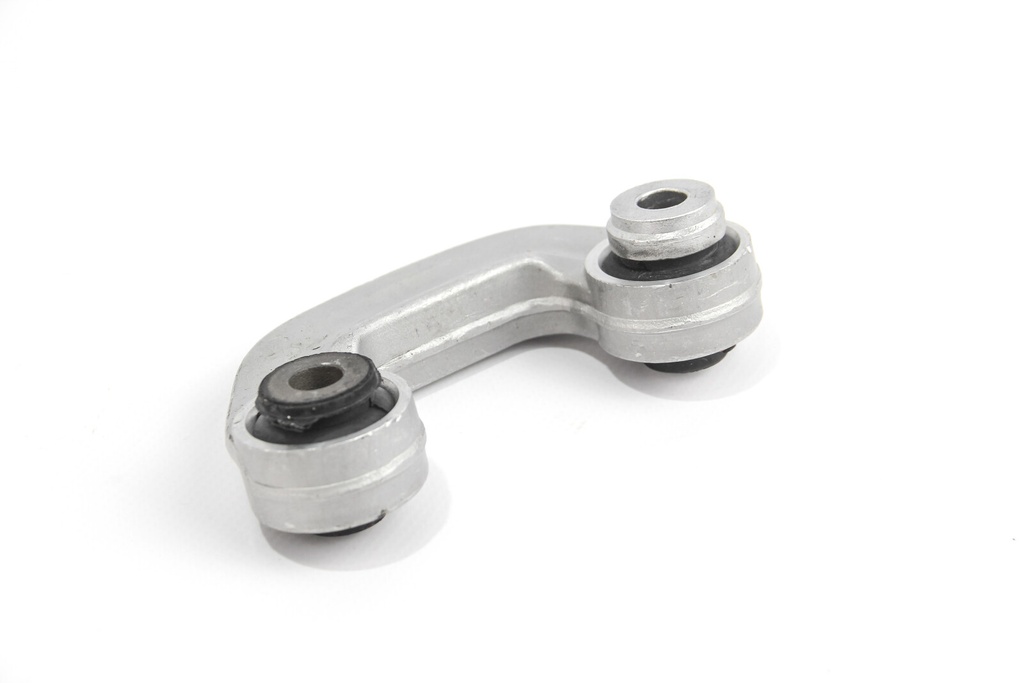 RS0474_3