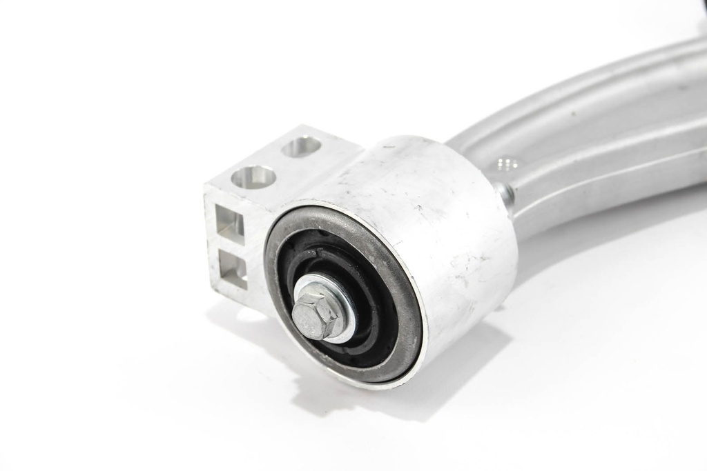 RS2758_2