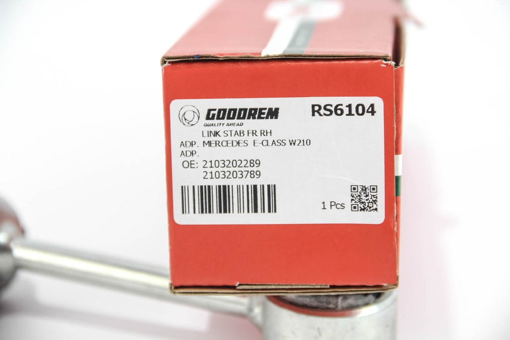 RS6104_4