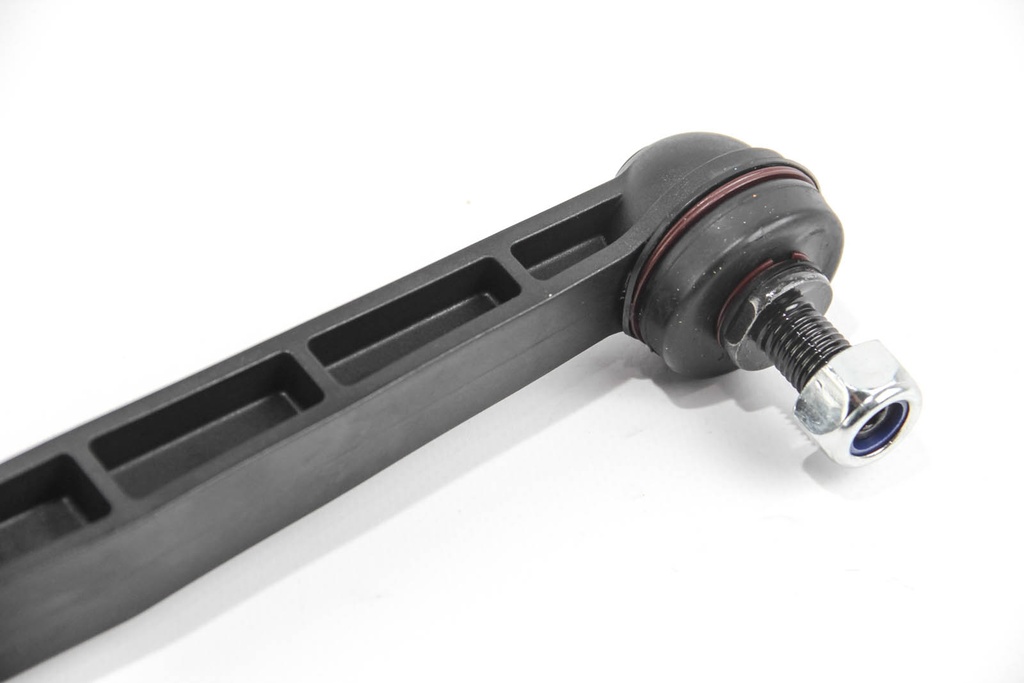 RS7205_3