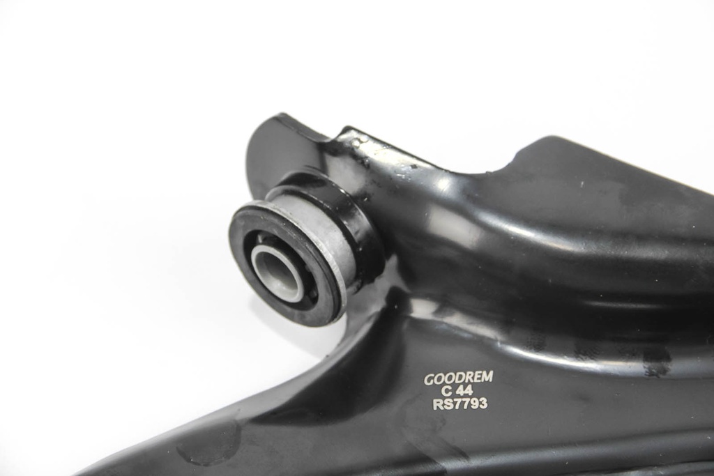 RS7793_4