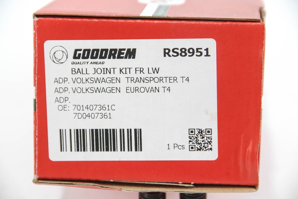 RS8951_5