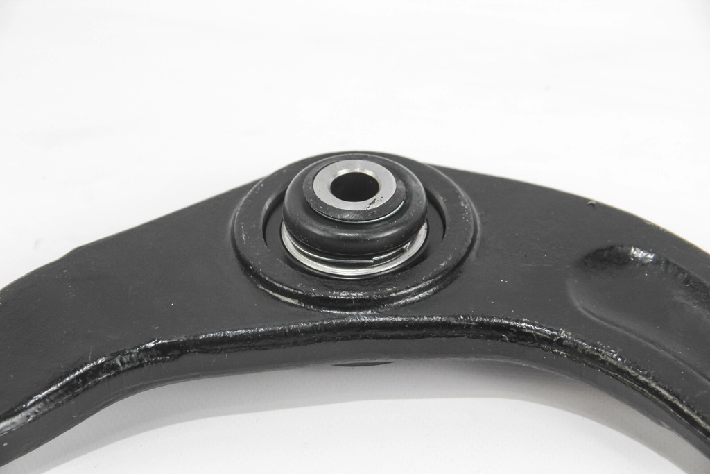 RS9332_3