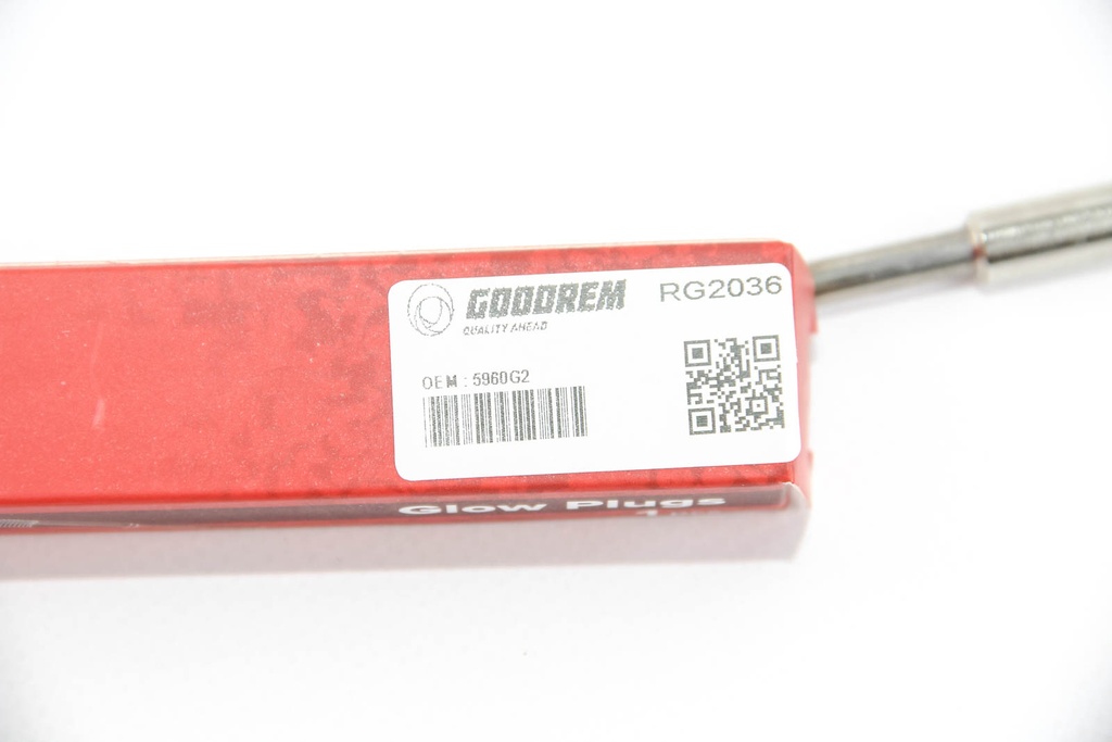 RG2036_3