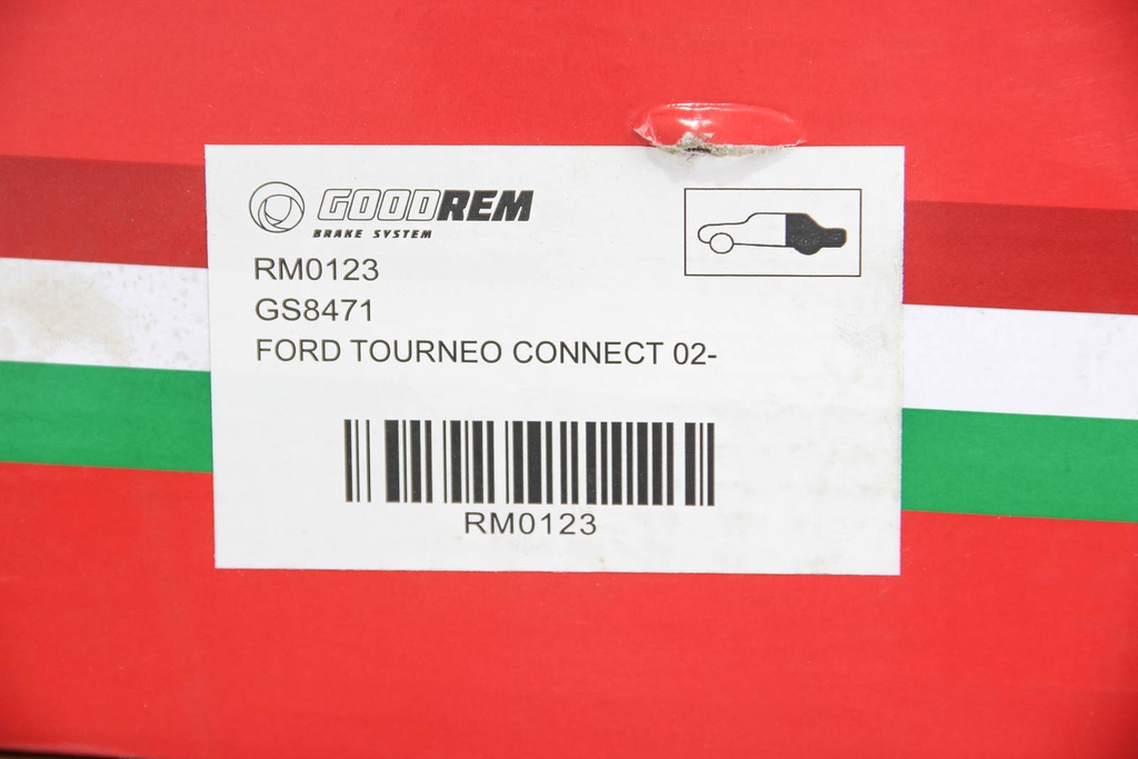 RM0123_4