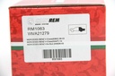 RM1063_3