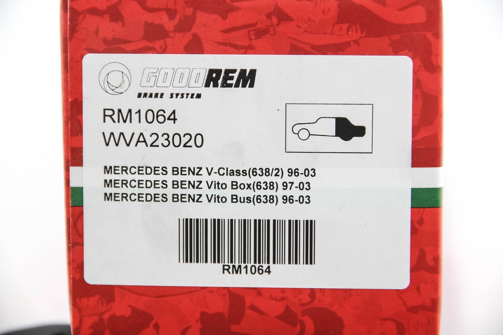 RM1064_4