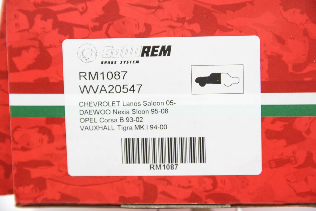RM1087_4