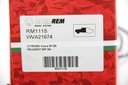 RM1115_4