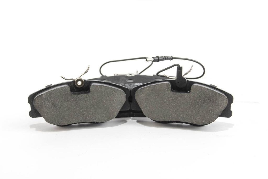 RM1119_3