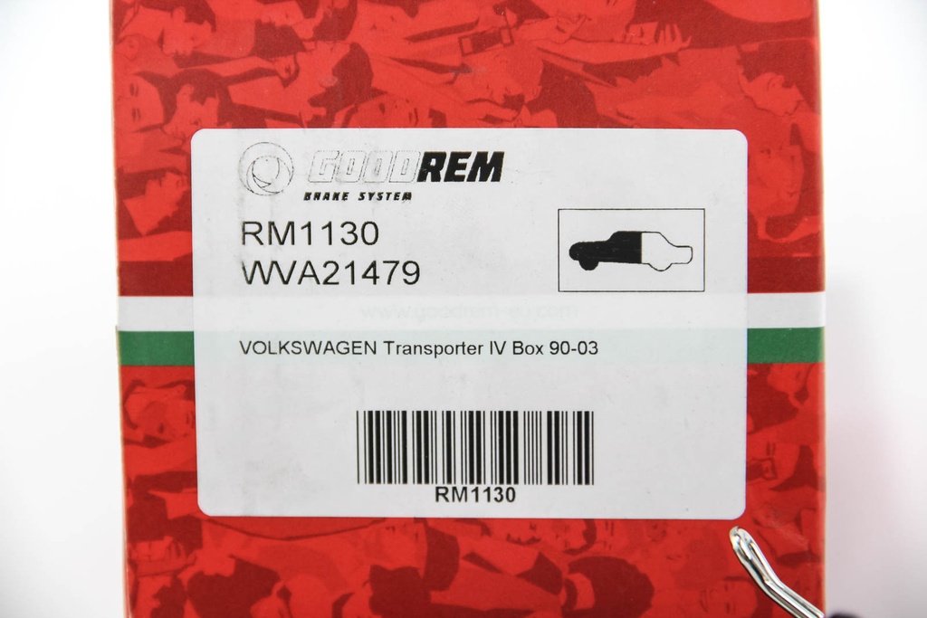 RM1130_4