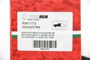 RM1173_4