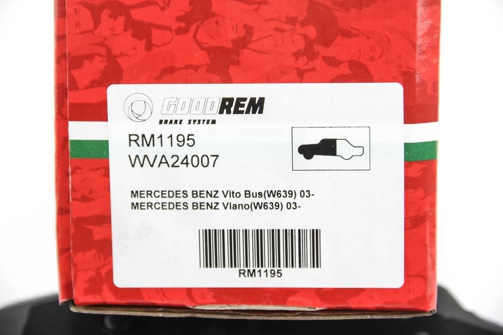 RM1195_4