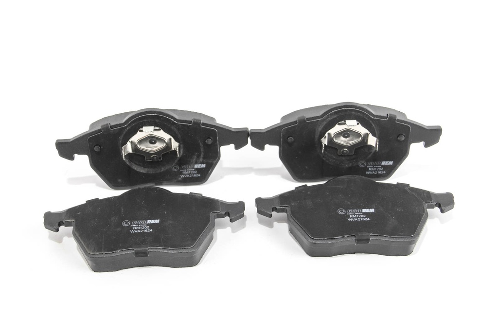 RM1202_2