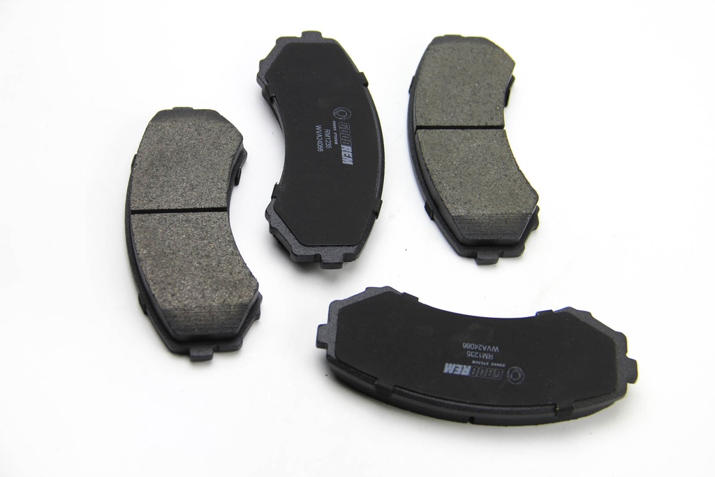 RM1235_2
