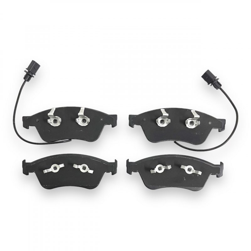 Колодки тормозные передние Audi A6 QUATTRO 2006--A8 Volkswagen Phaeton 2002--