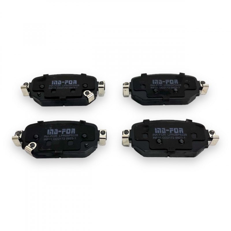 Тормозные колодки задние с электро ручником Mazda 3 2014--