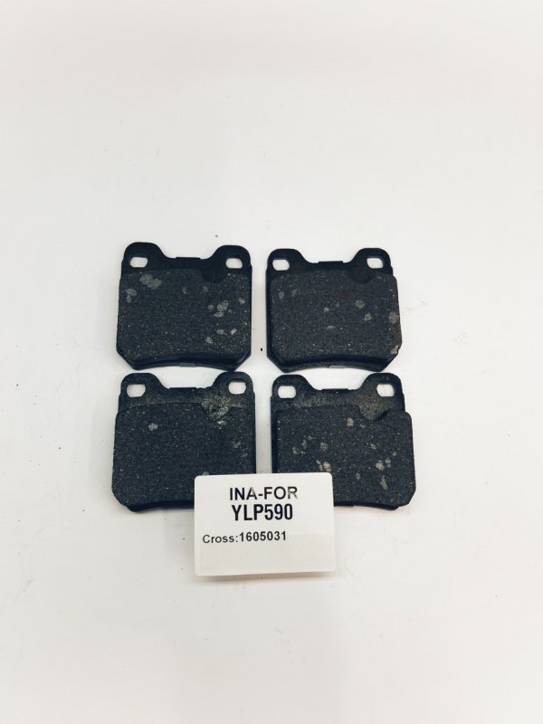 Гальмівні колодки задні Opel /SAAB Calibra/Omega/Vectra/900/9-3 ~R ~86-02