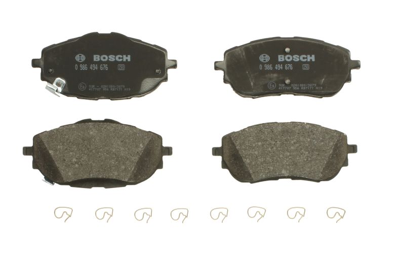 Колодка гальм. диск. TOYOTA AURIS 1.3-2.0 2012-, COROLLA 1.33-1.8 2013 - передн. (вир-во Bosch)