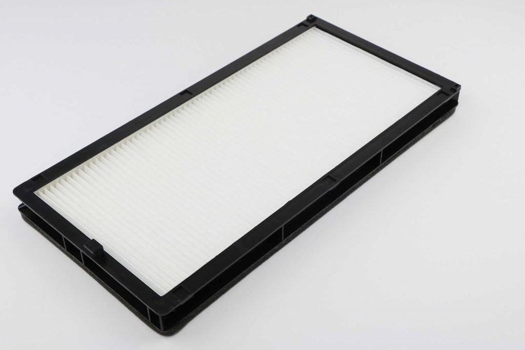 Фільтр салонний BMW 5 (E34), 7 (E32), 86-97, (з пластиковою рамкою)
