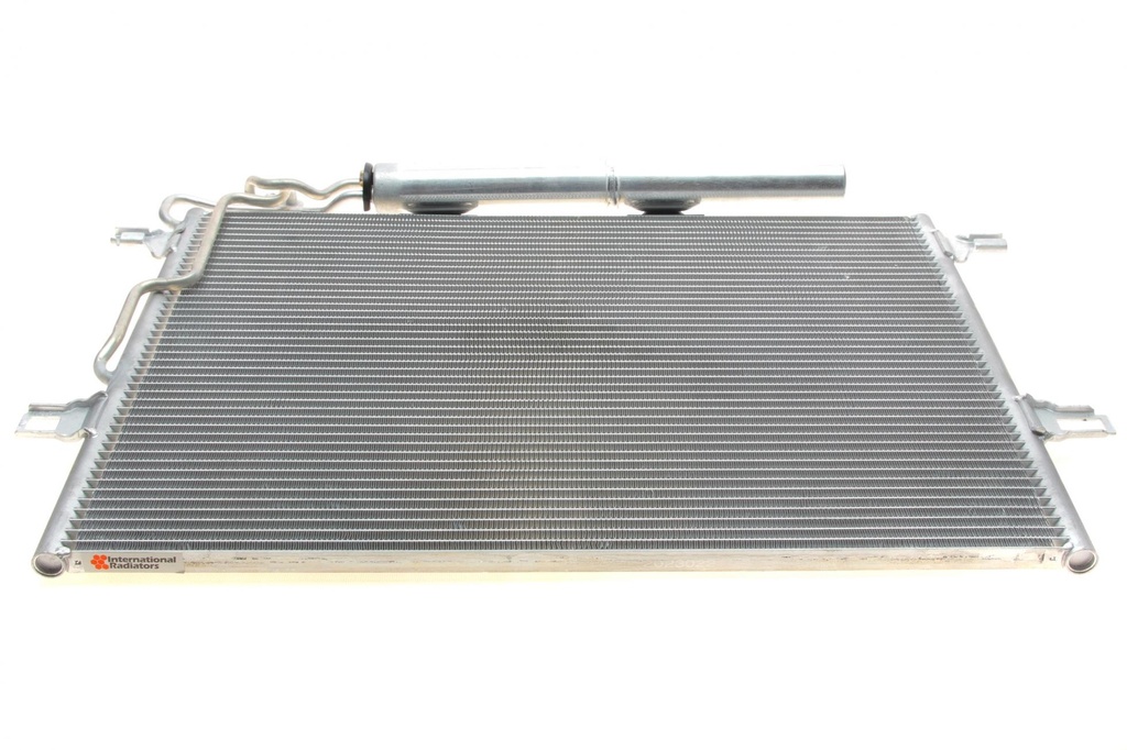 Конденсор кондиционера MBW211 E200>500 02-MT/AT