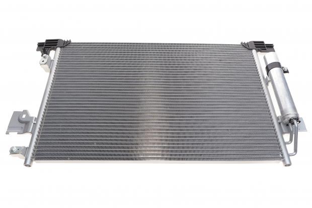 Конденсор кондиционера P4007/OUTLANDER/C-CROSS (Van Wezel)
