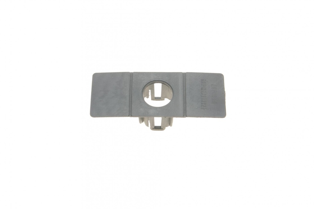 Кронштейн датчика парковки (переднего) VW Passat 11-15