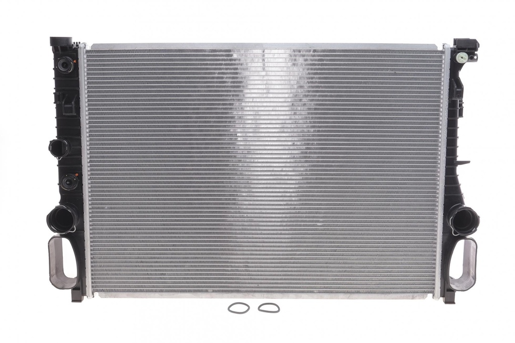 Радиатор охлаждения двигателя MERCEDES CLS280 08- 