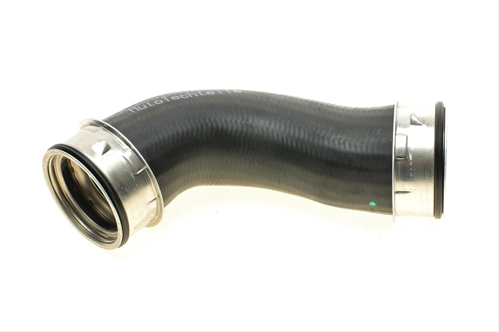Патрубок интеркулера Audi A3 2.0 TDI 03-13/ VW Golf/Passat/Jetta/Touran 2.0 TDI 03-10/ Skoda Octavia/Superb 2.0 TDI 04-15